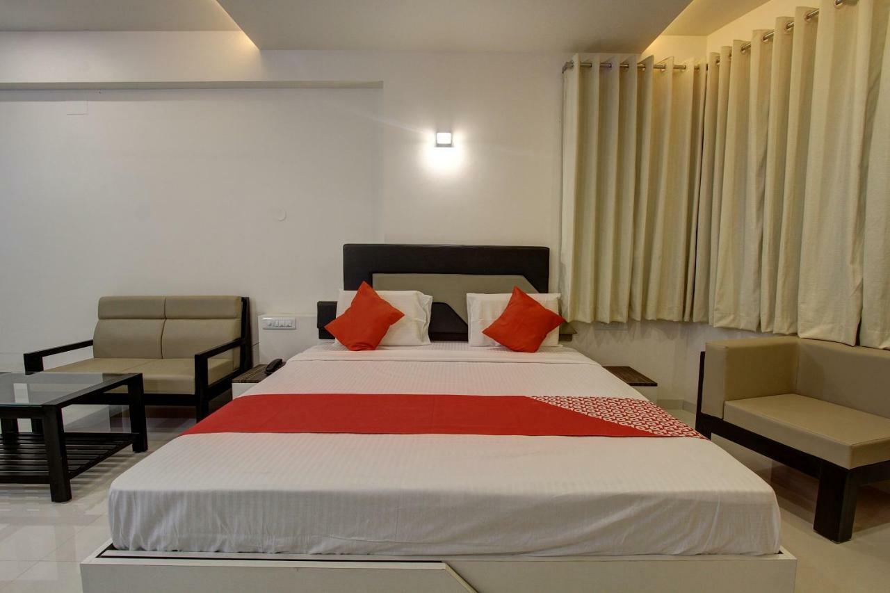 Oyo 39568 Alekha Gateway Hotel Sirsi Luaran gambar